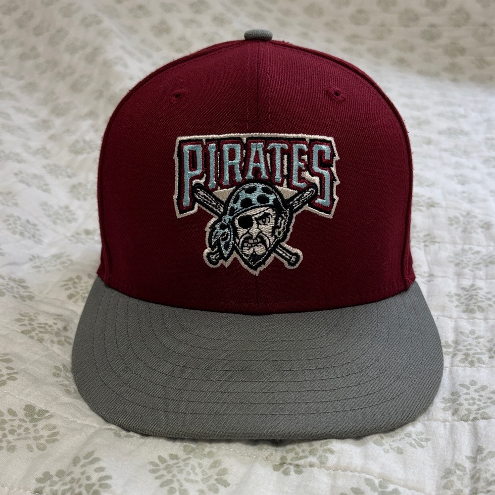 Pirates Fitted Hat 7 3/8